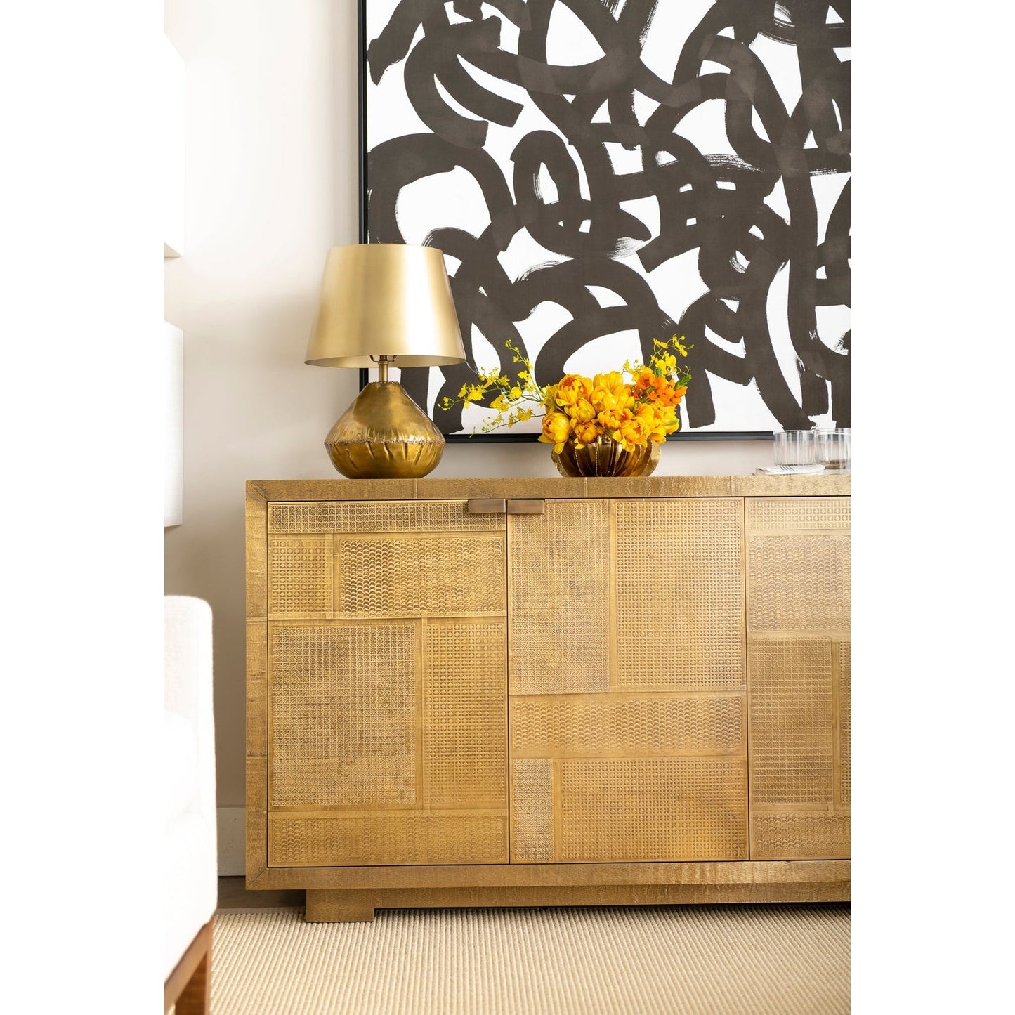 Villa & House Mark 4-Door Cabinet