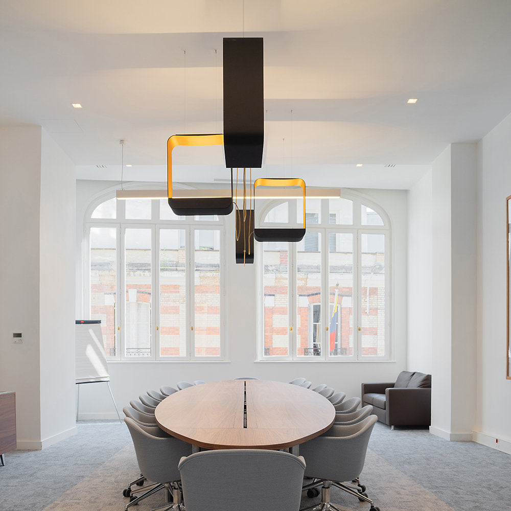 Grand Carre Eau de Lumiere LED Chandelier