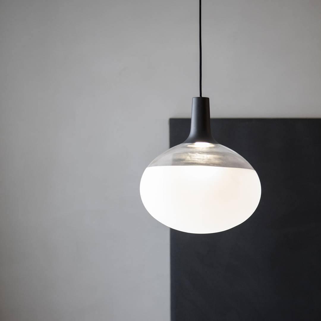 Dee Glass Pendant Lamp Pendant light