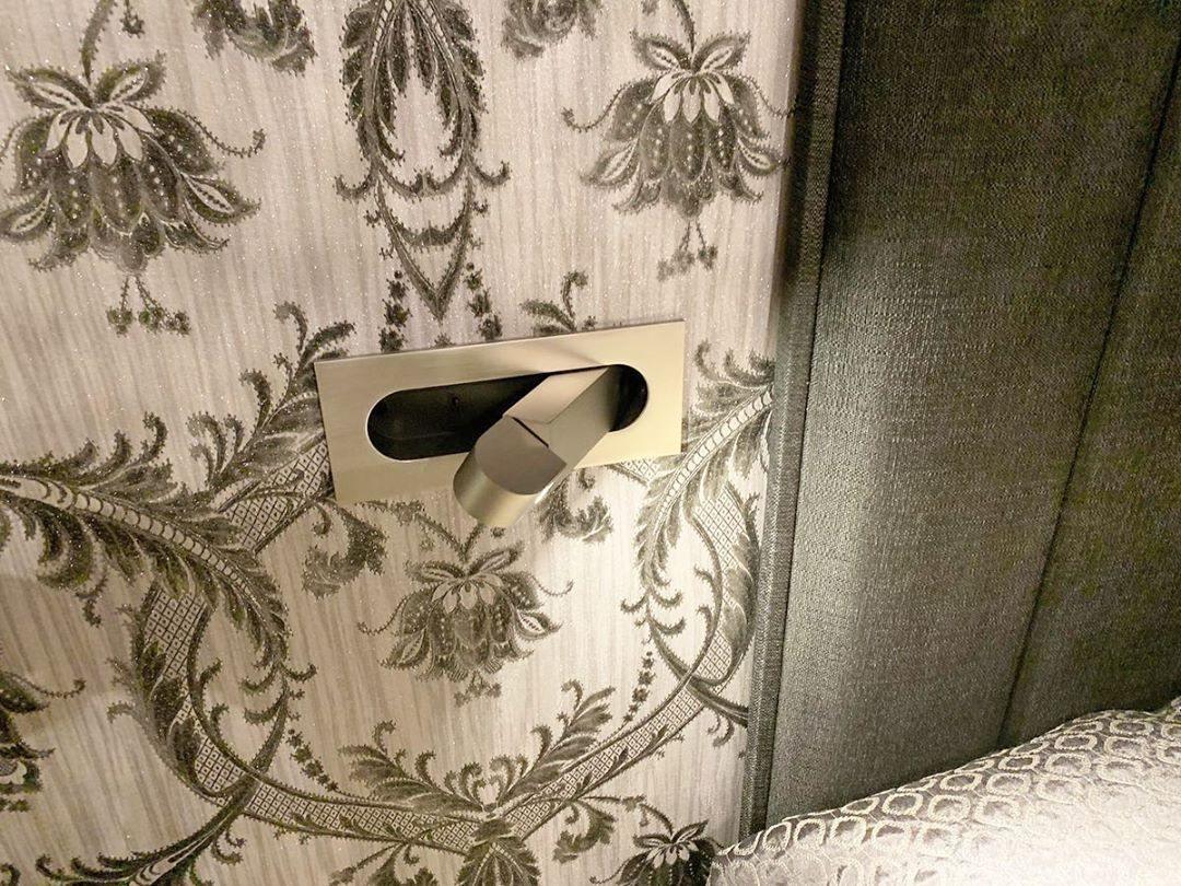 Modern LED Bedside Reading Light Wall lamp