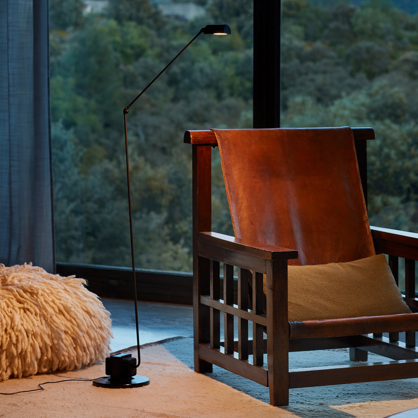 Dynamo Floor Lamp Floor lamp