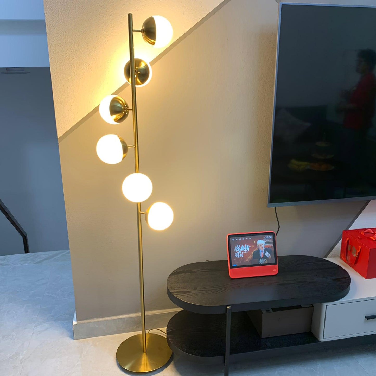 Doppler LED Tree Lamp Floor lamp