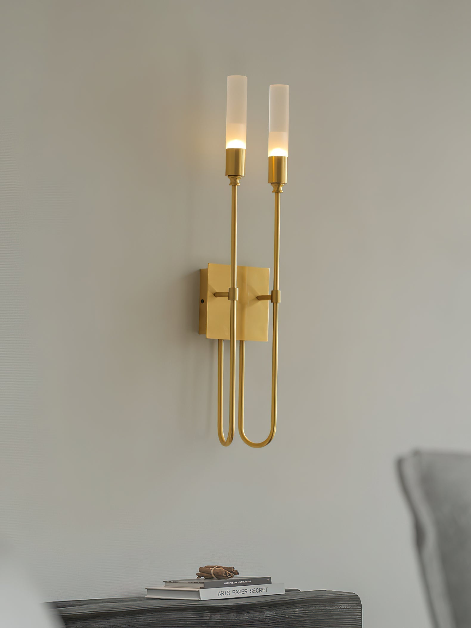 Double Arrow Wall Sconce 1001 Wall lamp