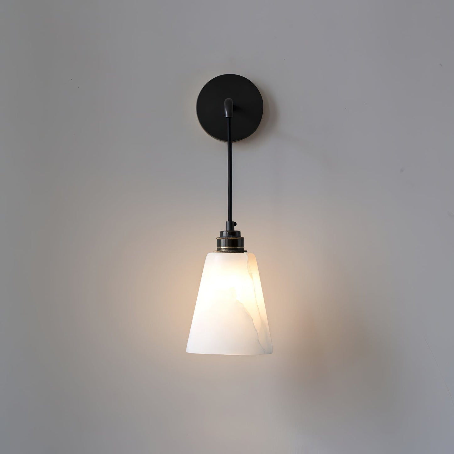 Droplet Alabaster Wall Lamp Dia 4.9″ x H 5.5″ / Black Wall lamp