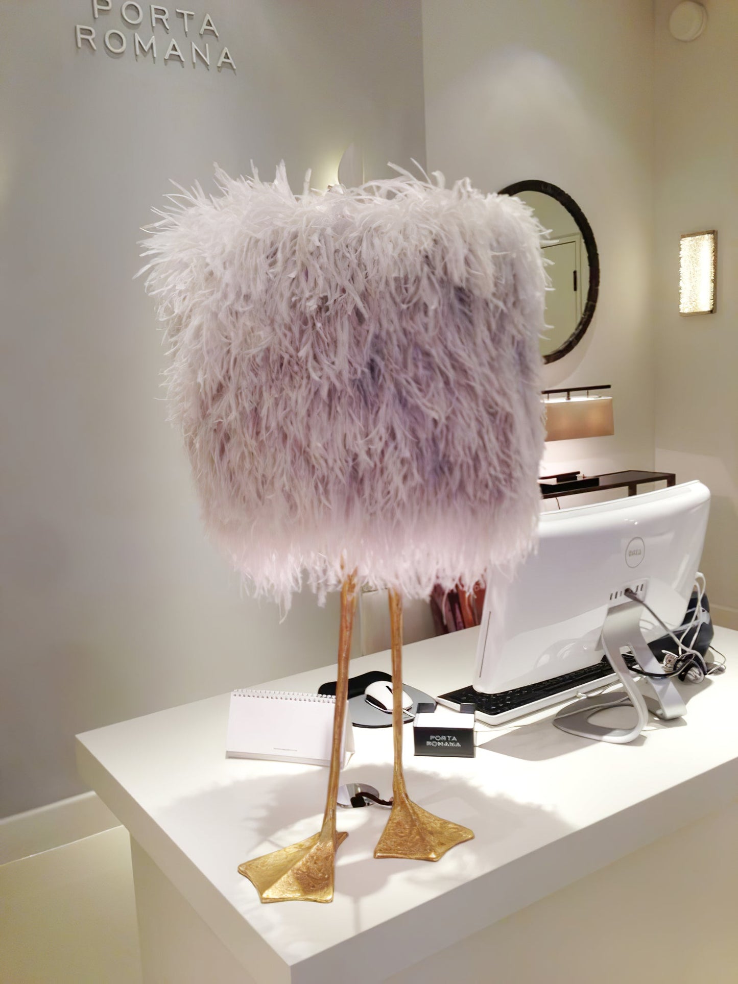 Duck Feet Feather Table Lamp Table lamp