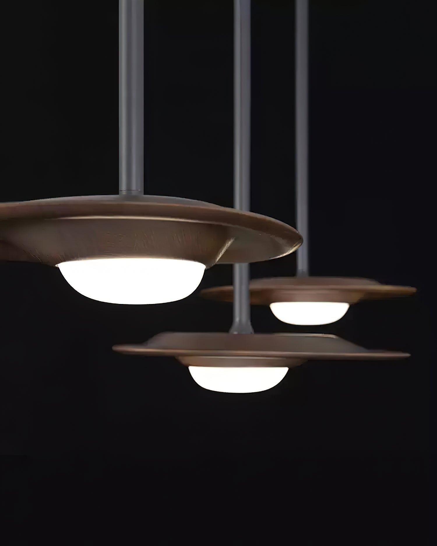 Horizon Eaves Pendant Lamp Pendant light