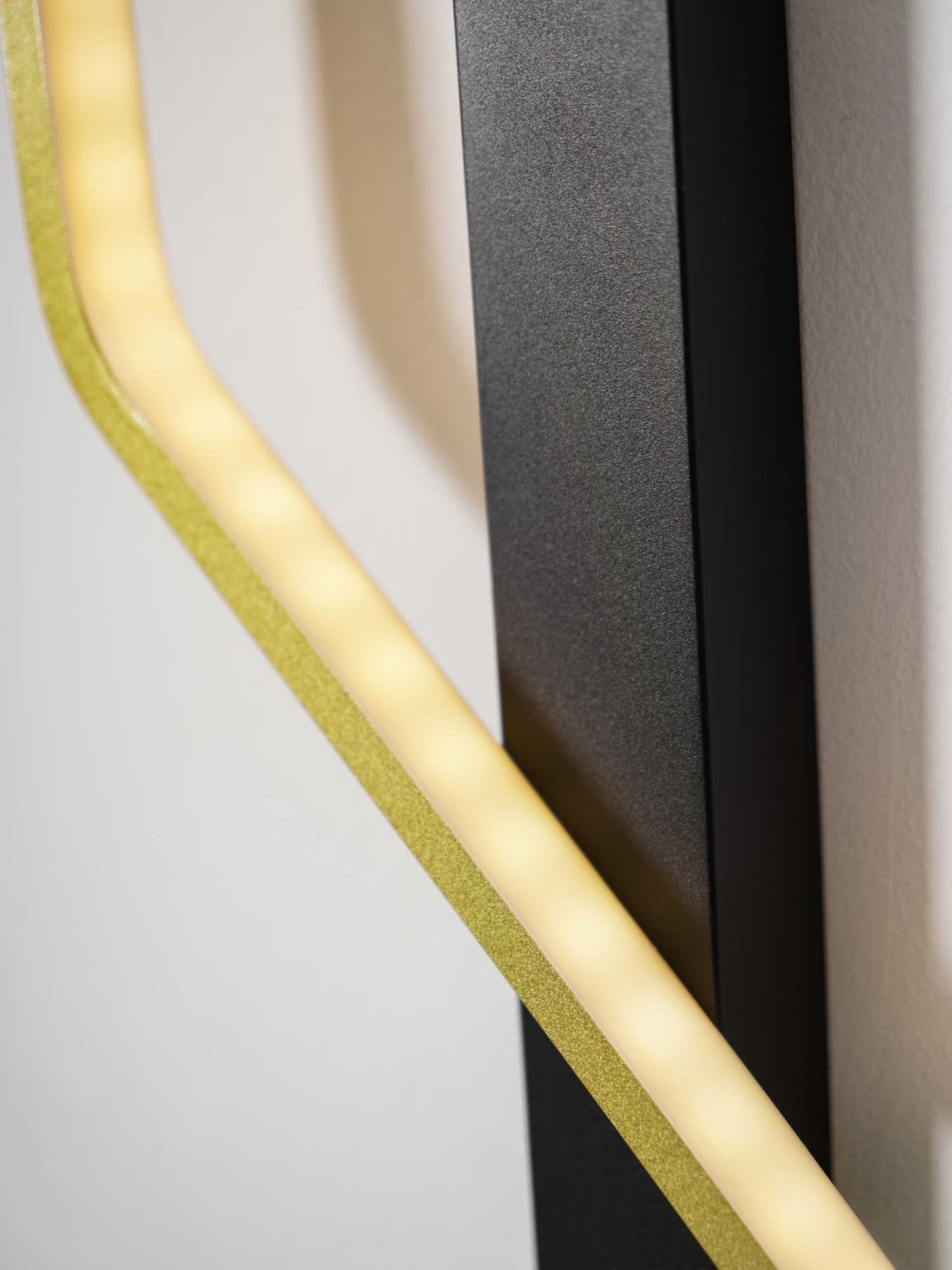 Echelon Rechargeable Wall Light 1001 Wall lamp