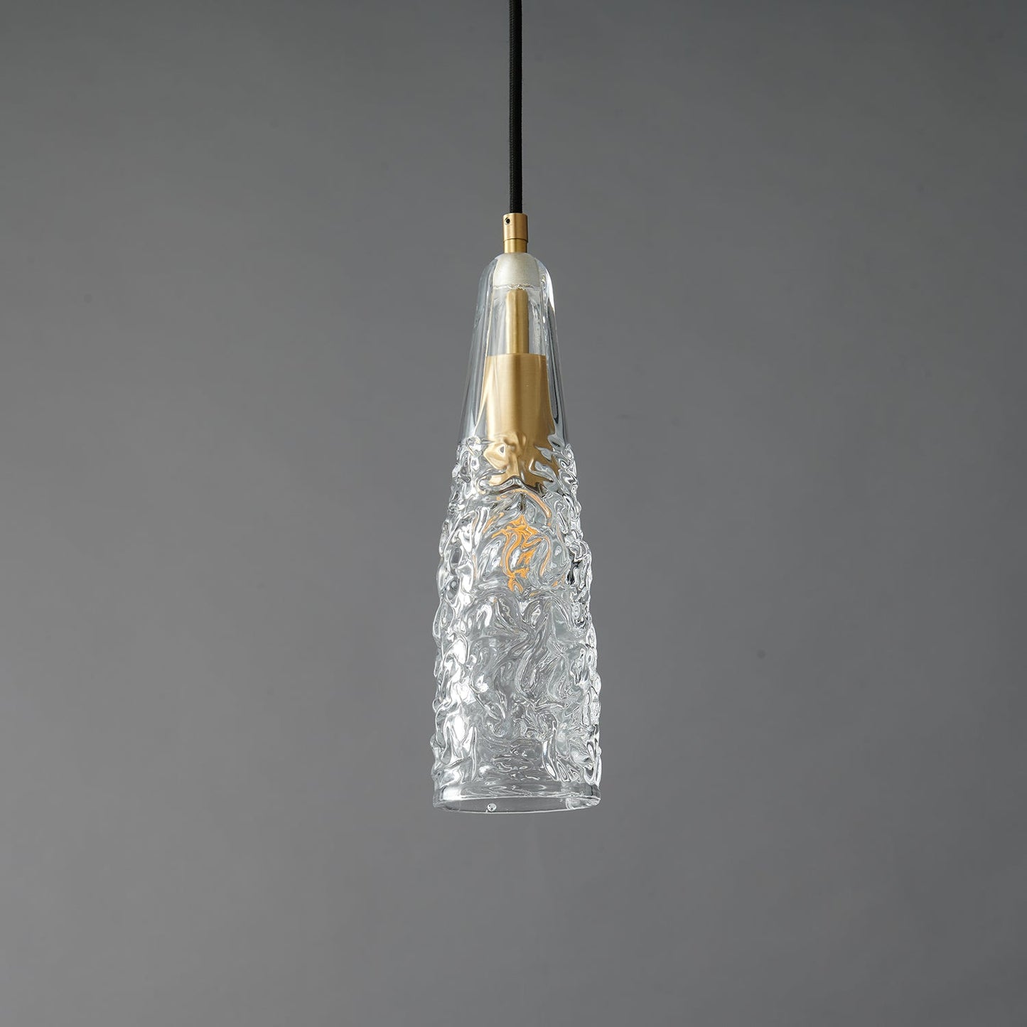Ecliptique Series Pendant Lamp Model B Dia 3.9″ x H 11.8″ / Brass & Clear 1001 Pendant light