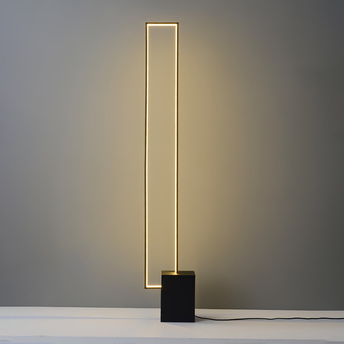 Edge Floor Lamp Floor lamp