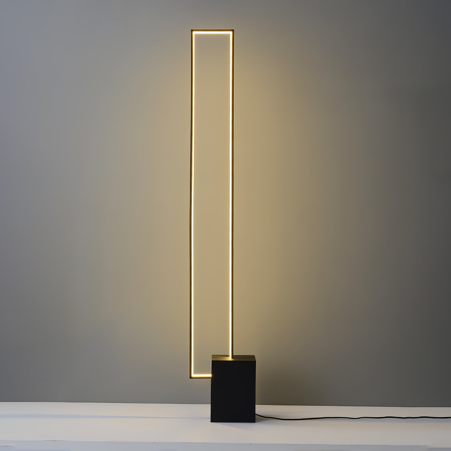 Edge Floor Lamp Floor lamp