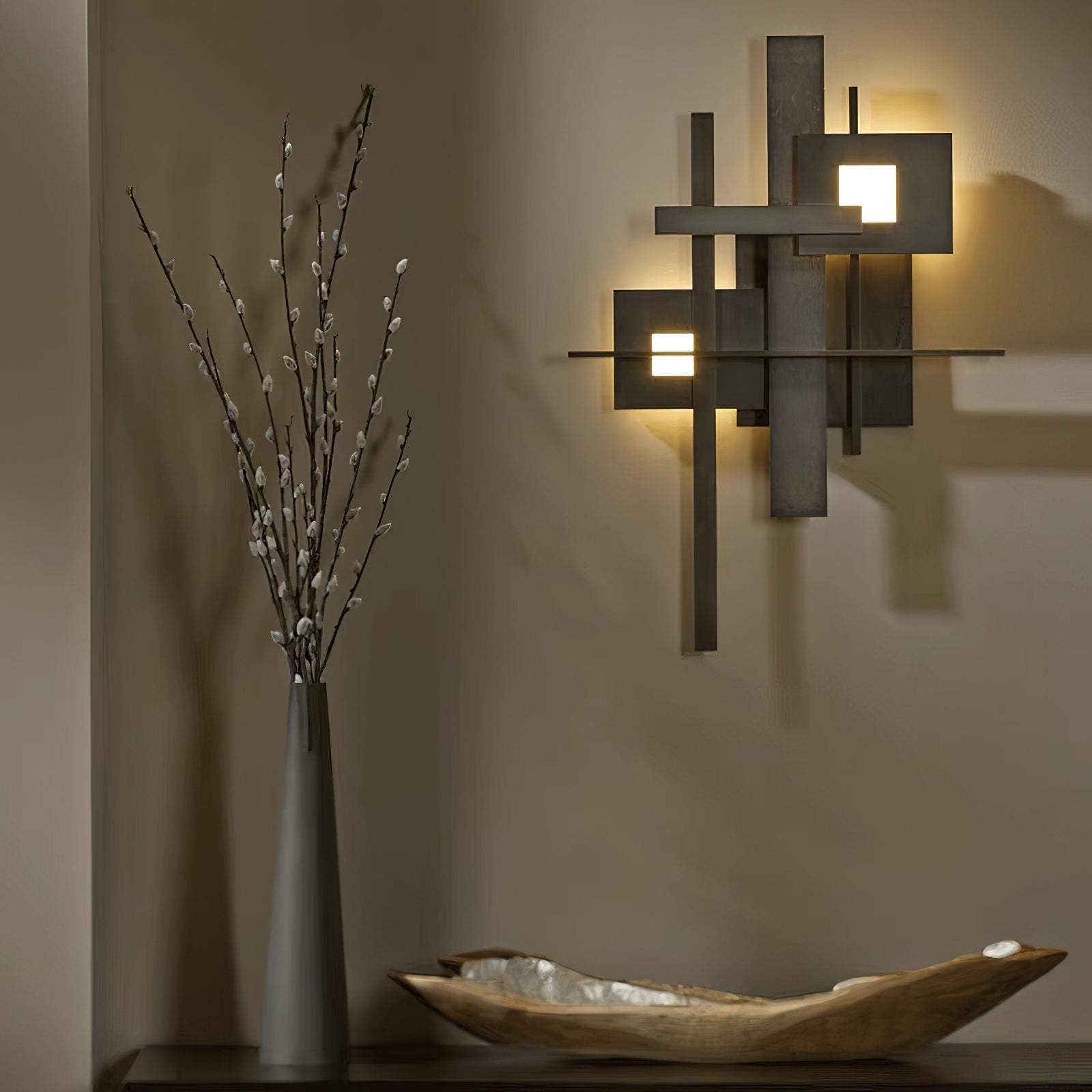 Eithne Planar Wall Lamp ? 18.9″ x H 23.2″ / Black / Warm Light Wall lamp