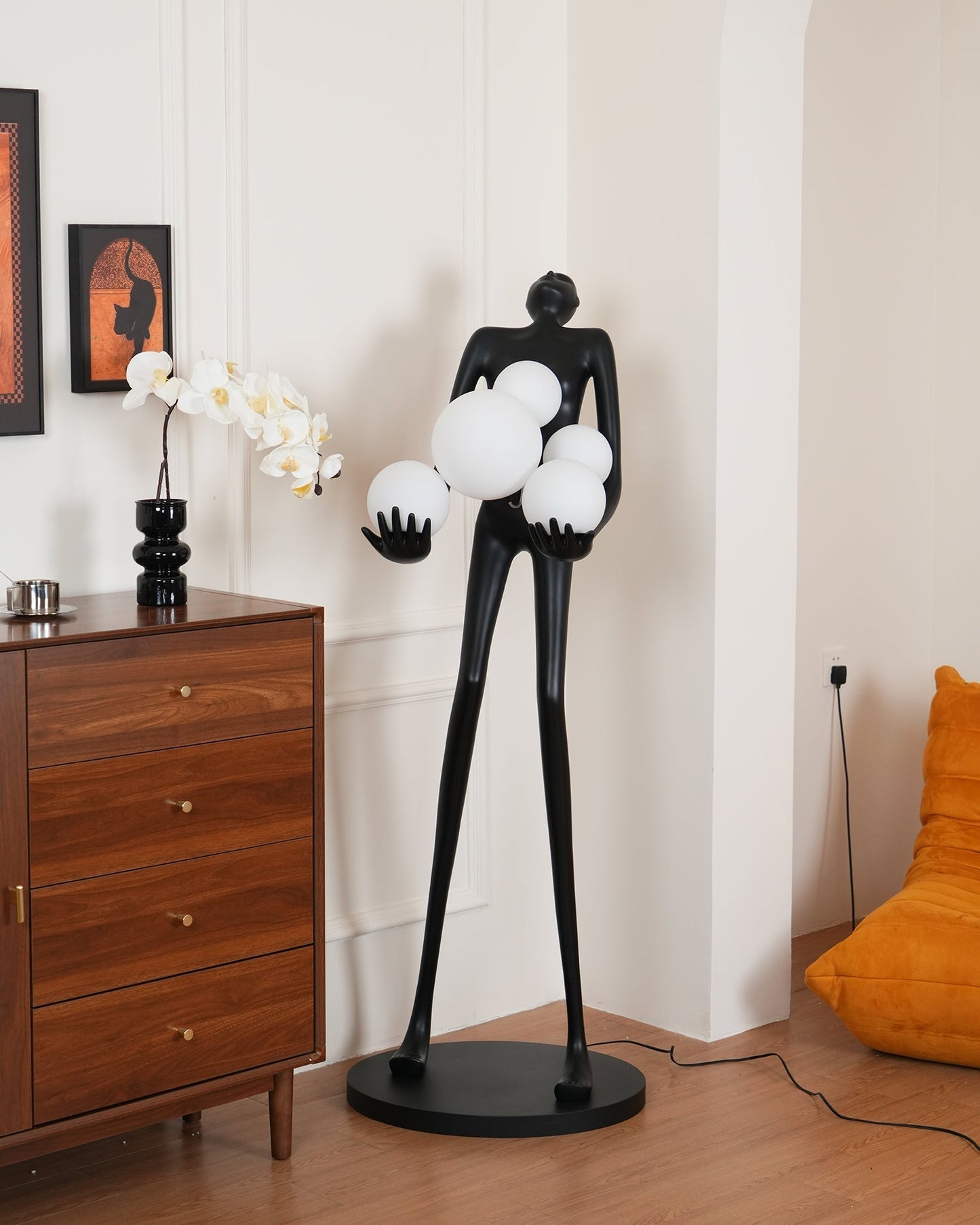 Embrace Sculpture Floor Lamp Floor lamp