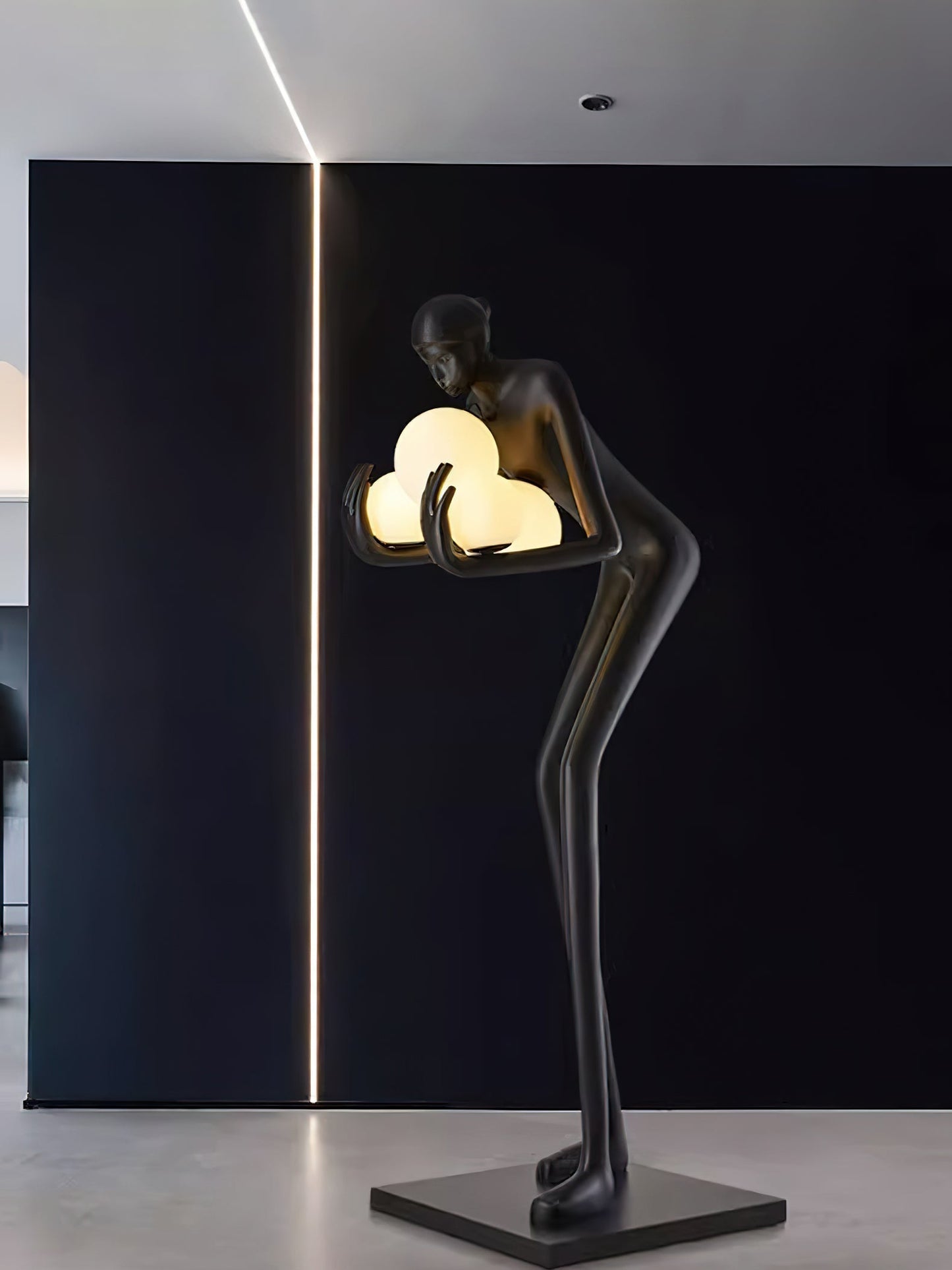 Embrace of Light Sculpture Floor Lamp Floor lamp