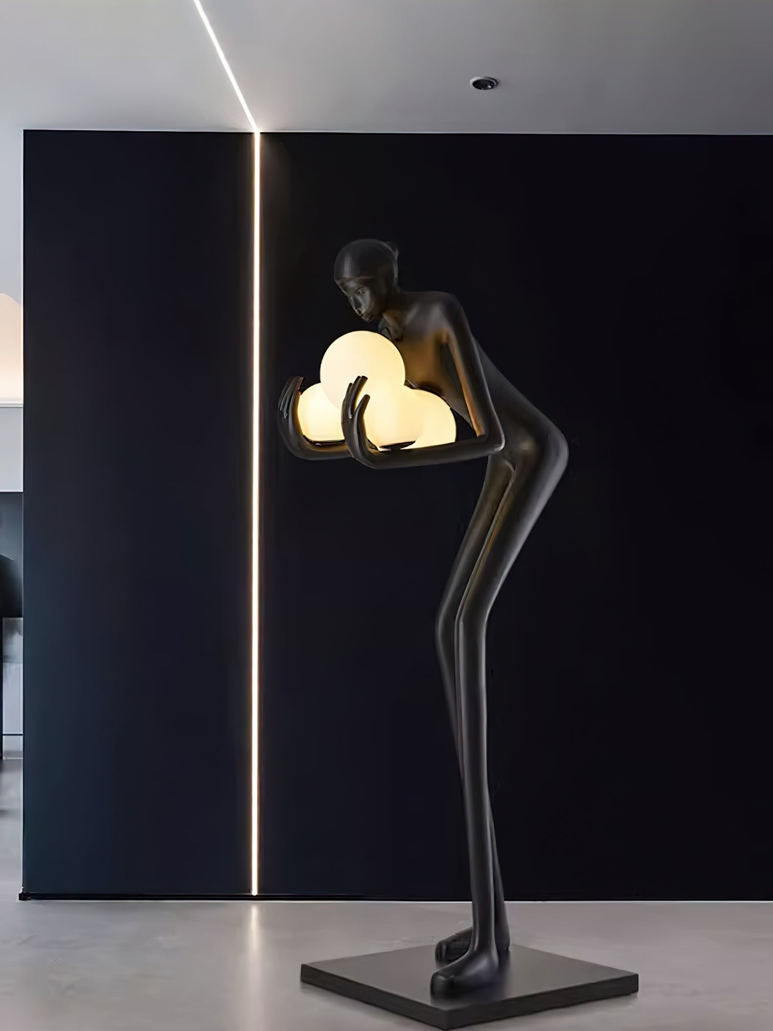 Embrace of Light Sculpture Floor Lamp Floor lamp