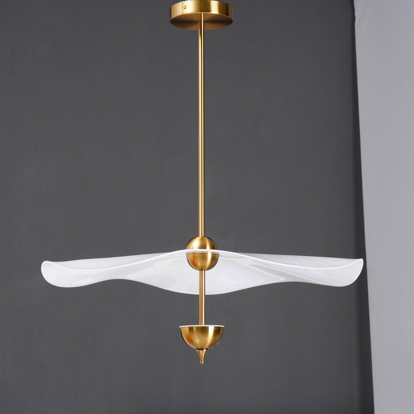 Envolee Double Biscuit Pendant Light Dia 23.6’’ x H 23.6’’ / Dia 60cm x H 60cm / Gold & White / Warm Light Pendant light