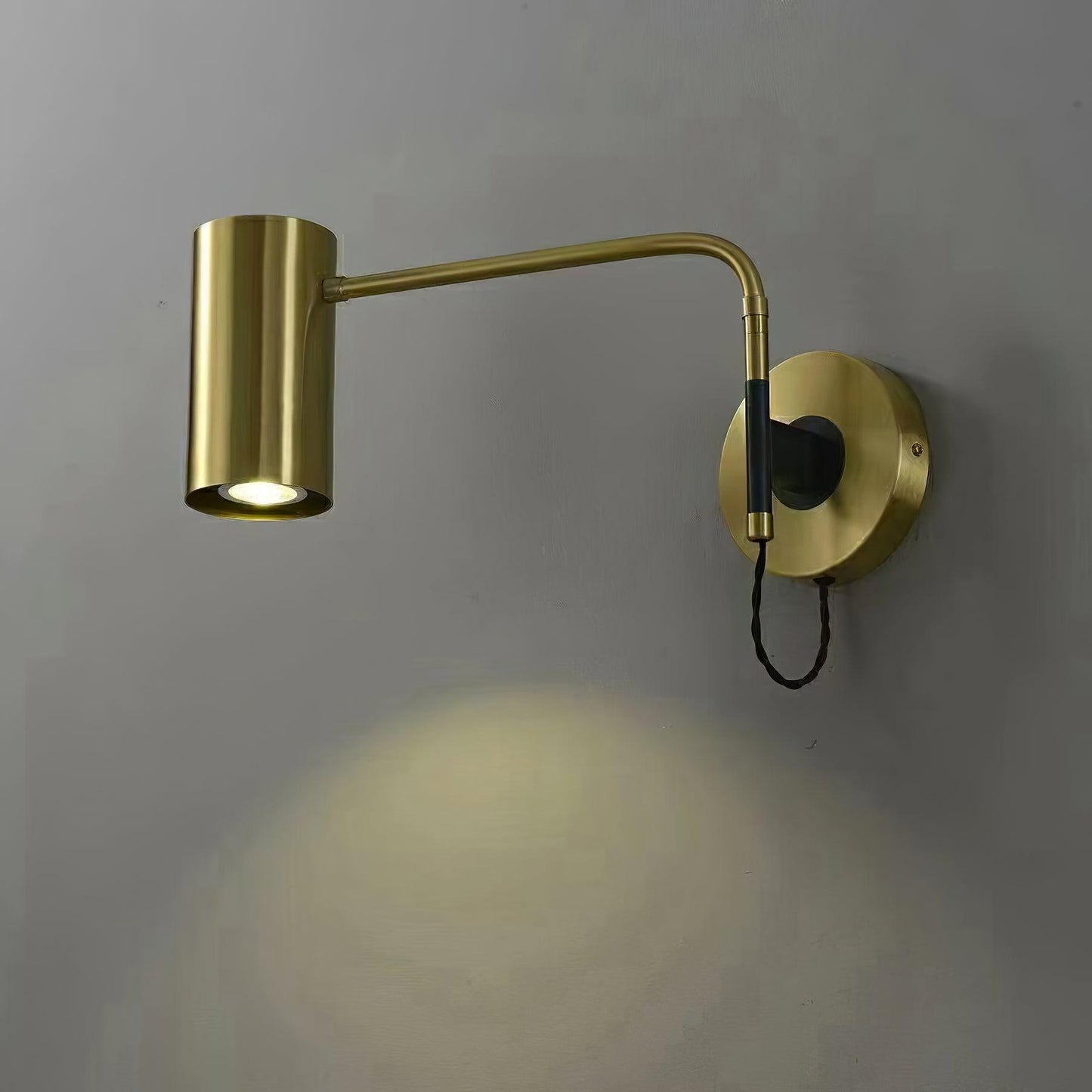 Envoy Swing Sconce Dia 14.5″ x H 14.1″ / Dia 37cm x H 36cm / Brass Wall lamp