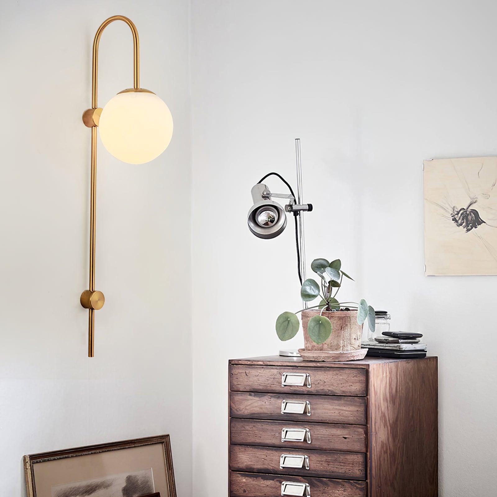 Erikson Sconce Wall lamp