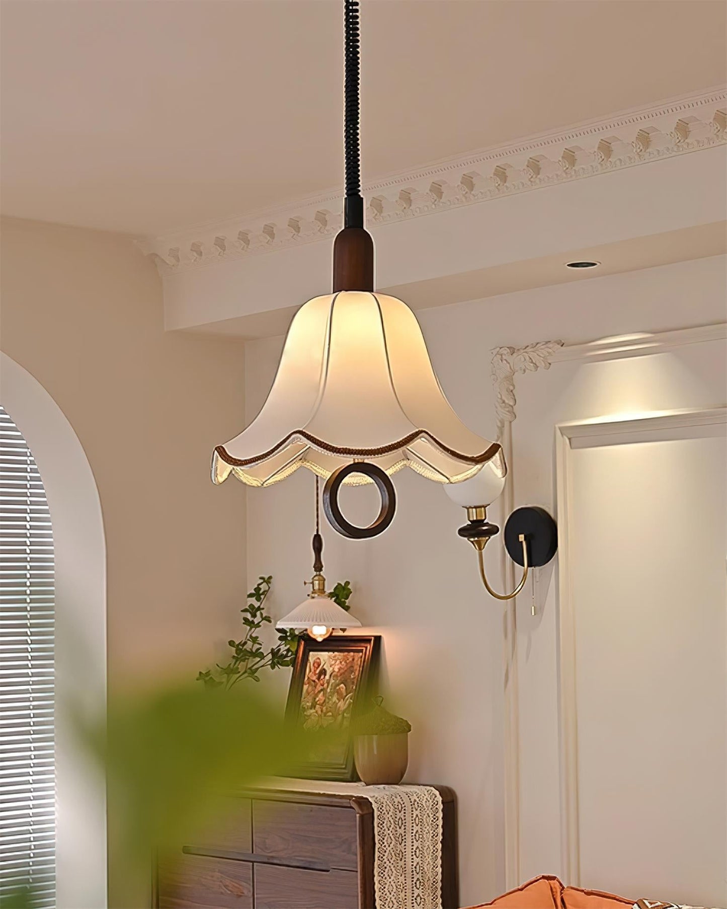 Eryn Fabric Pendant Light Dia 15.4″ x H 17.3″ / Dia 39cm x H 44cm / Dark walnut & Beige Pendant light