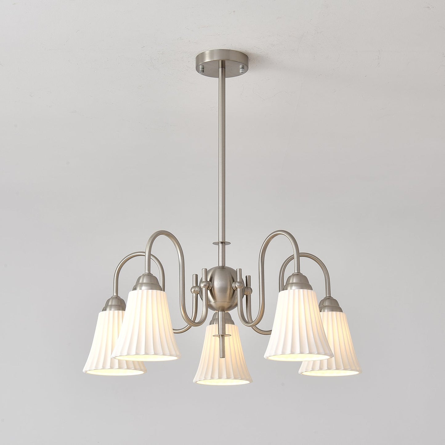 Esther Chandelier 5 heads Dia 24.4″ x H 18.9″ / Dia 62cm x H 48cm / Nickel Chandelier