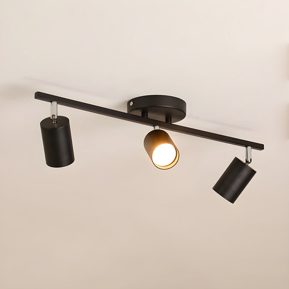Evanna Ceiling Light 3 heads: L 22″ x H 3.3″ / Black / Warm Light