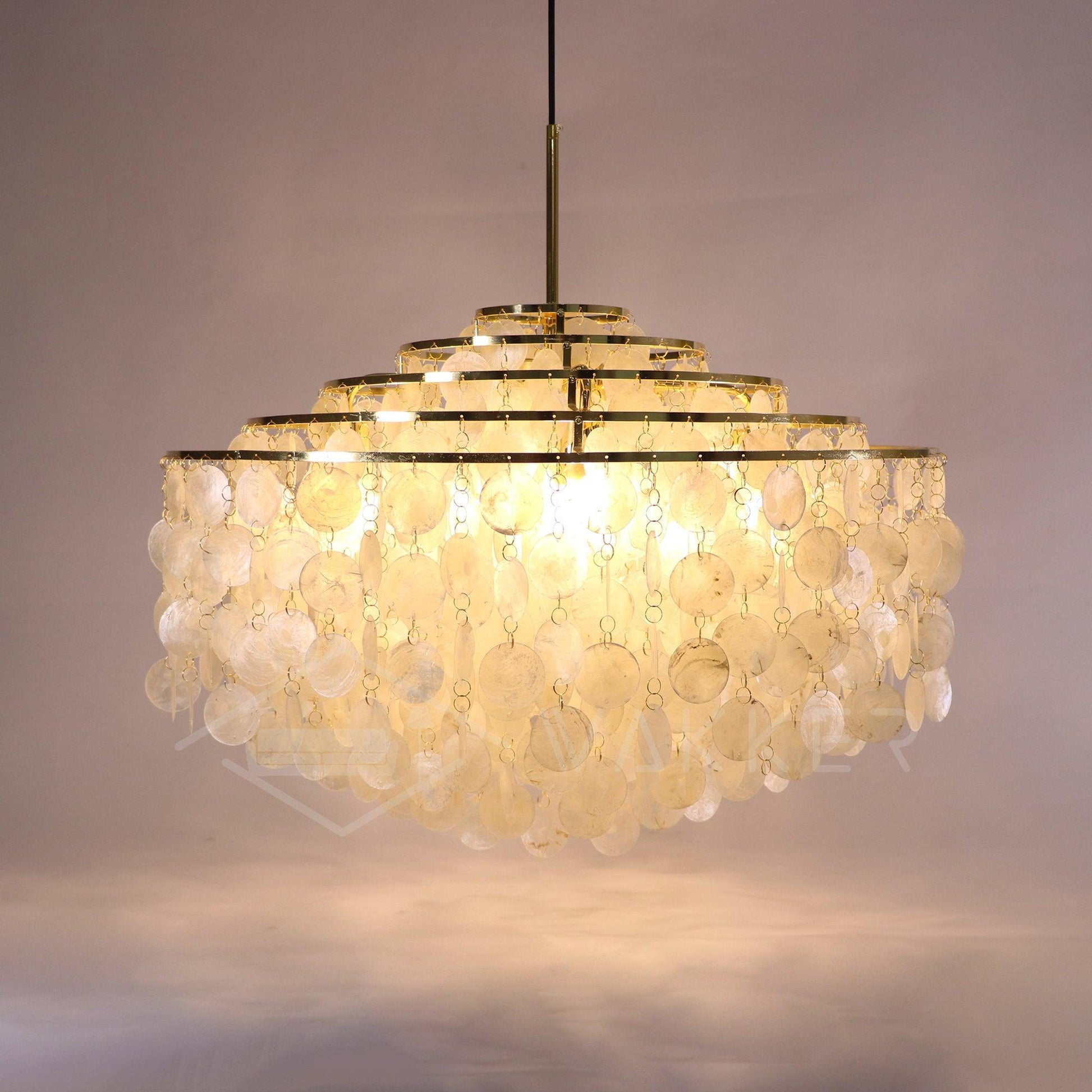 Round Shell Chandelier Chandelier