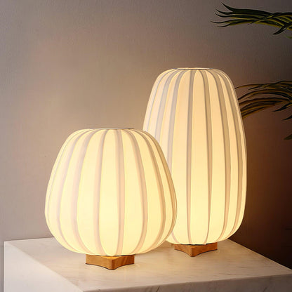 Fabric Minimalist Table Lamp Table lamp