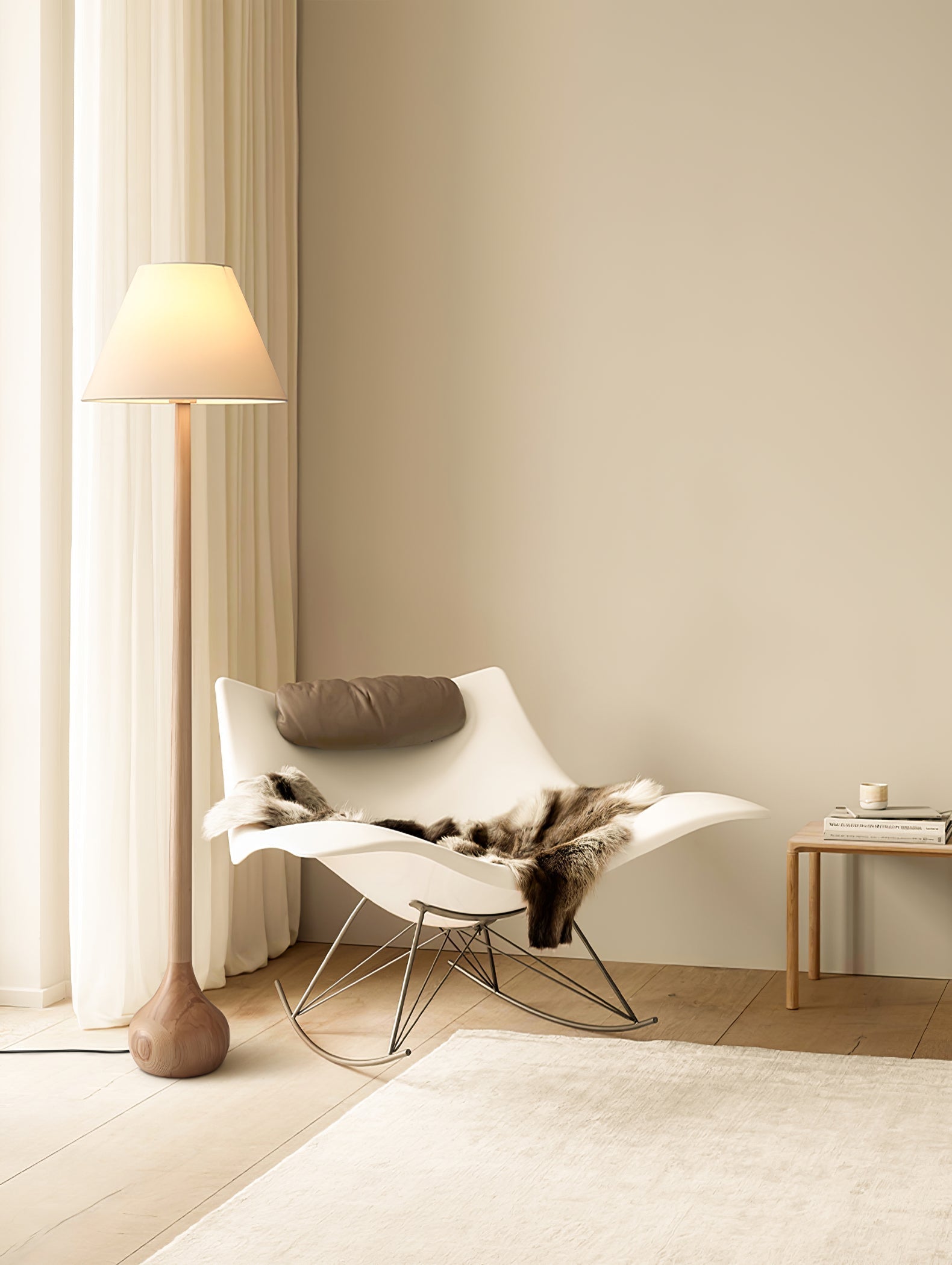 Final Strike Floor Lamp Floor lamp