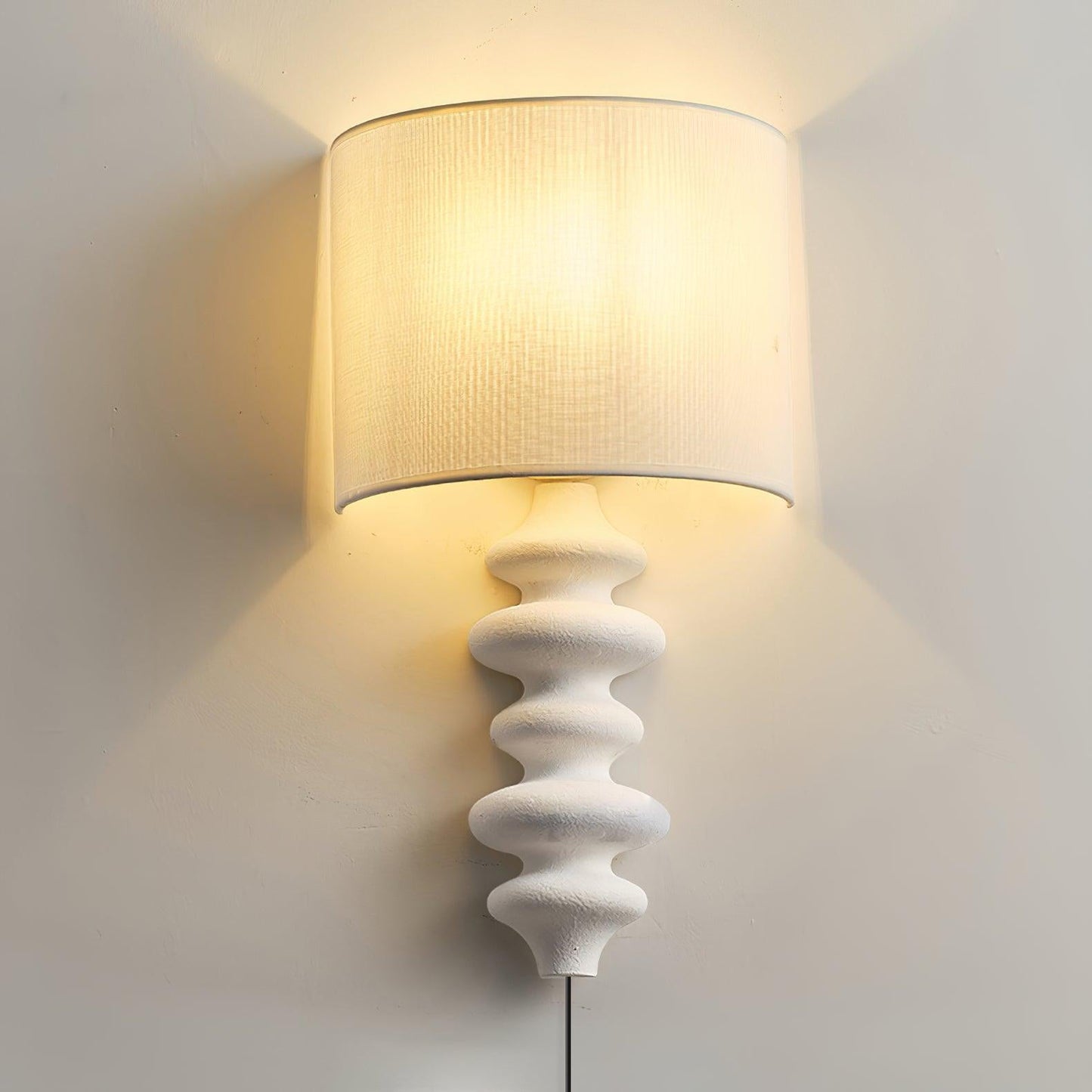 Fishbone Plug-in Sconce L 11.8″ x W 6.3″ x H 20.9″ / L 30cm x W 16cm x H 53cm / White / US Plug Wall lamp