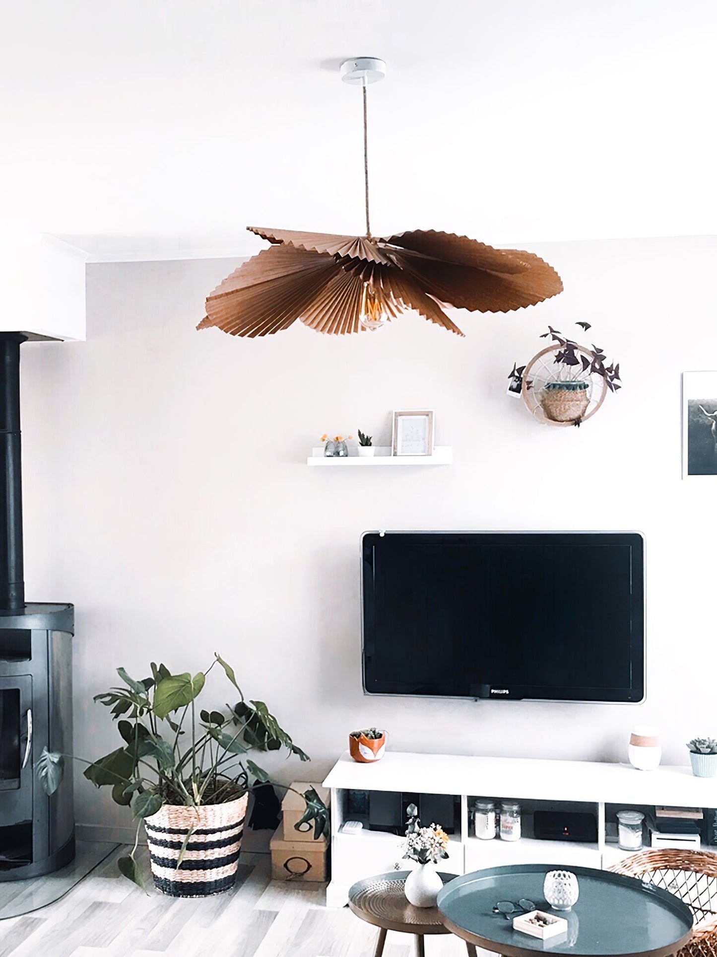 Folded Leaf Lotus Pendant Lamp Chandelier