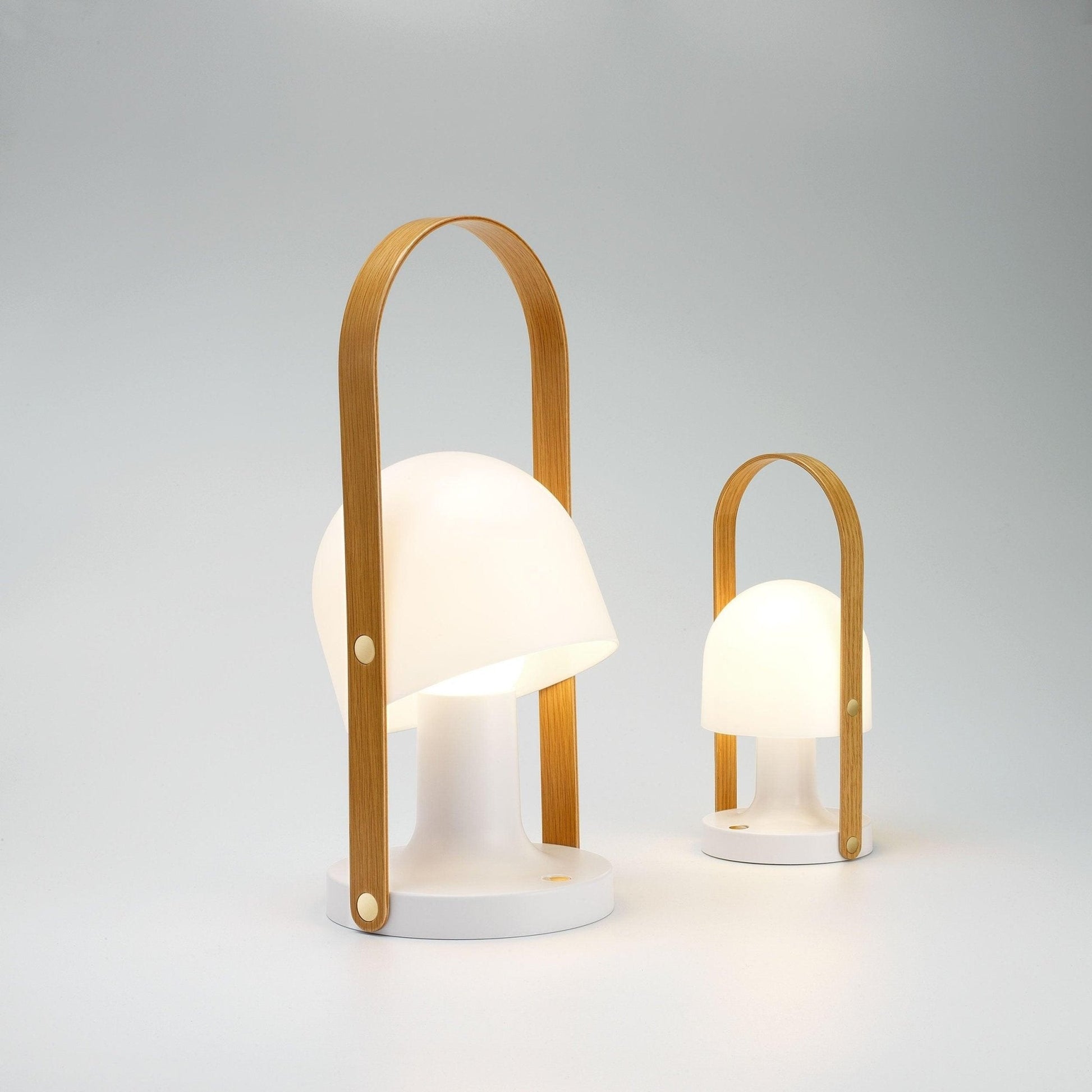 Portable Glass Charging Table Lamp ? 8.3″ x H 20.9″ / Dia 21cm x H 53cm / White / Charge Table lamp