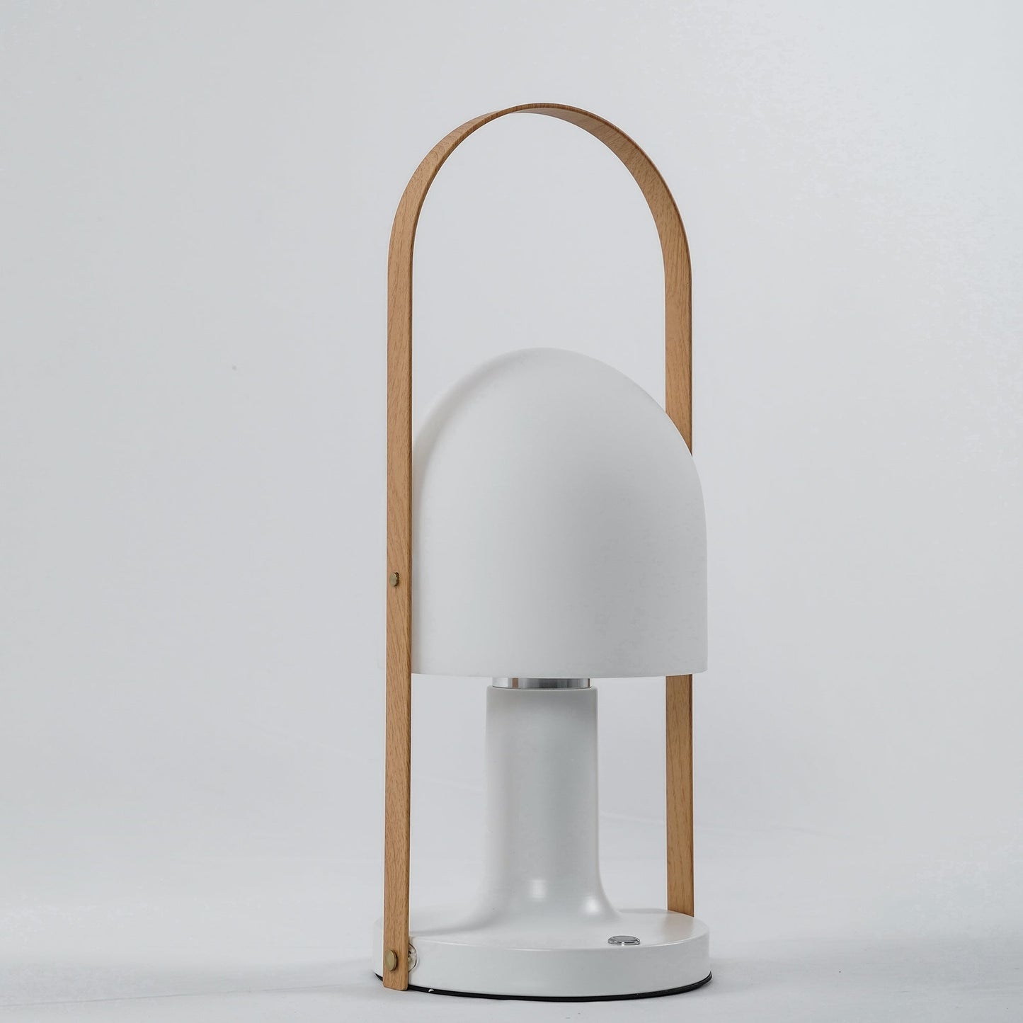 Portable Glass Charging Table Lamp ? 8.3″ x H 20.9″ / Dia 21cm x H 53cm / White / Charge Table lamp