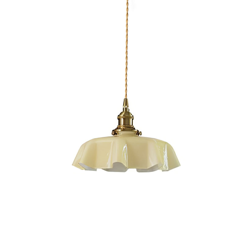 French Flower Pendant Light ? 9.8″ x H 5.1″ / Dia 25cm x H 13cm / Brass ＆ Beige Pendant light