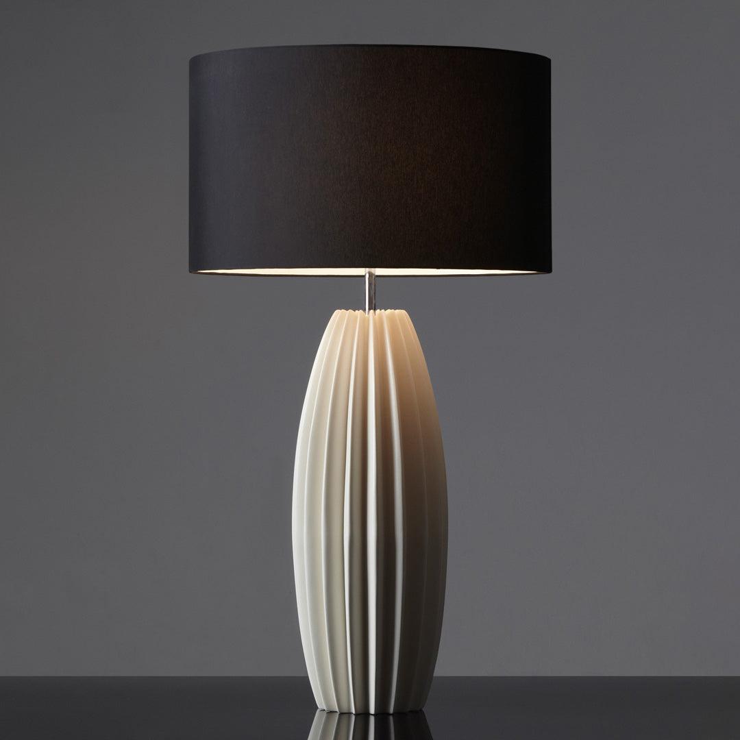 Galileo Table Lamp Dia 15″ x H 26.7″ / Dia 38cm x H 68cm / White & Black / American plug 灯具