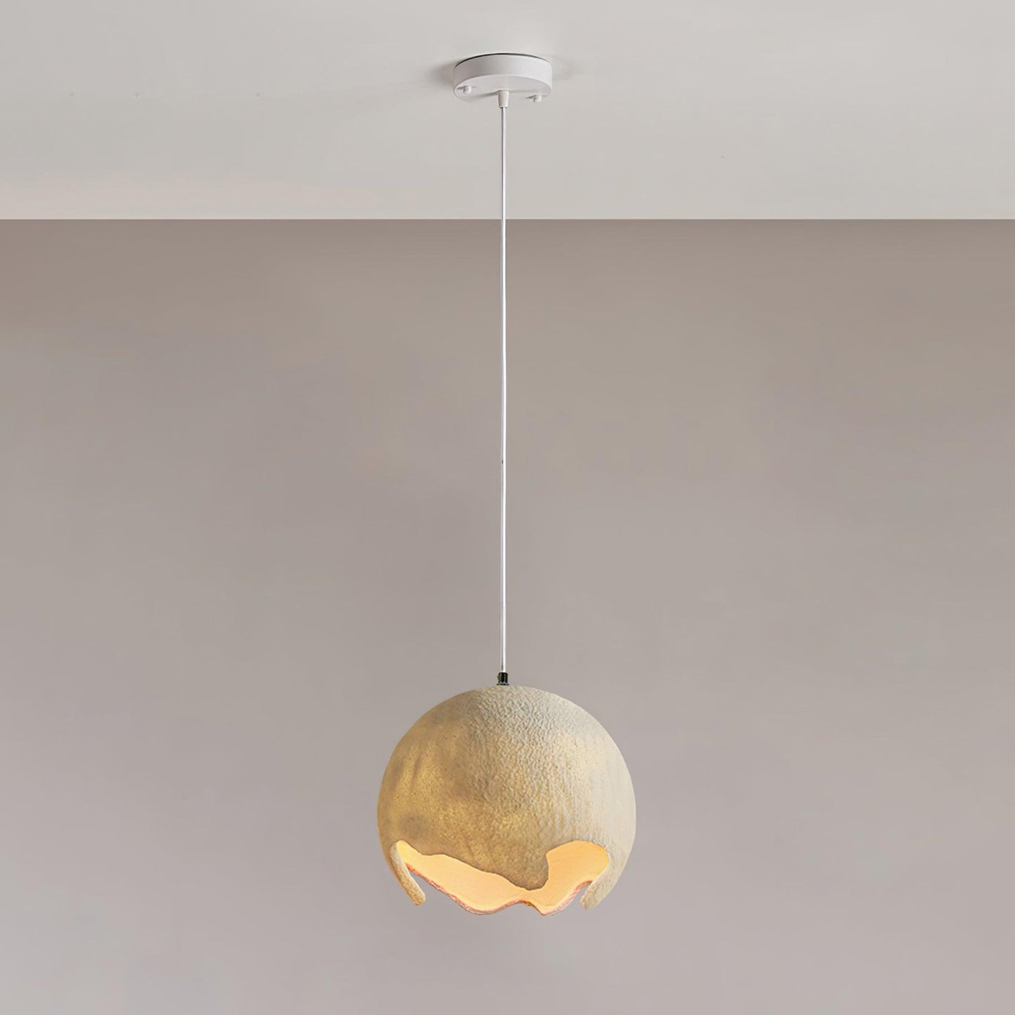 Geometric Resin Pendant Light Dia 11.8″ H 59″ / Dia 30cm x H 150cm / Beige Pendant light