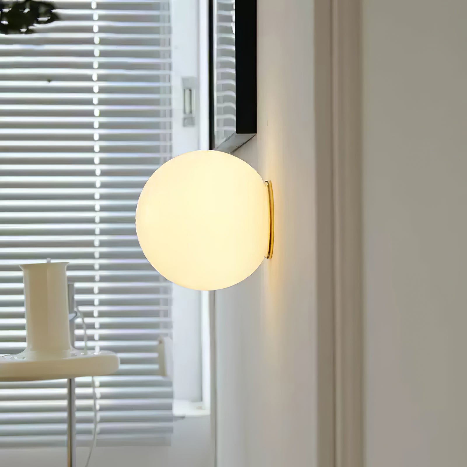 Glass Mini Orb Wall Lamp Wall lamp