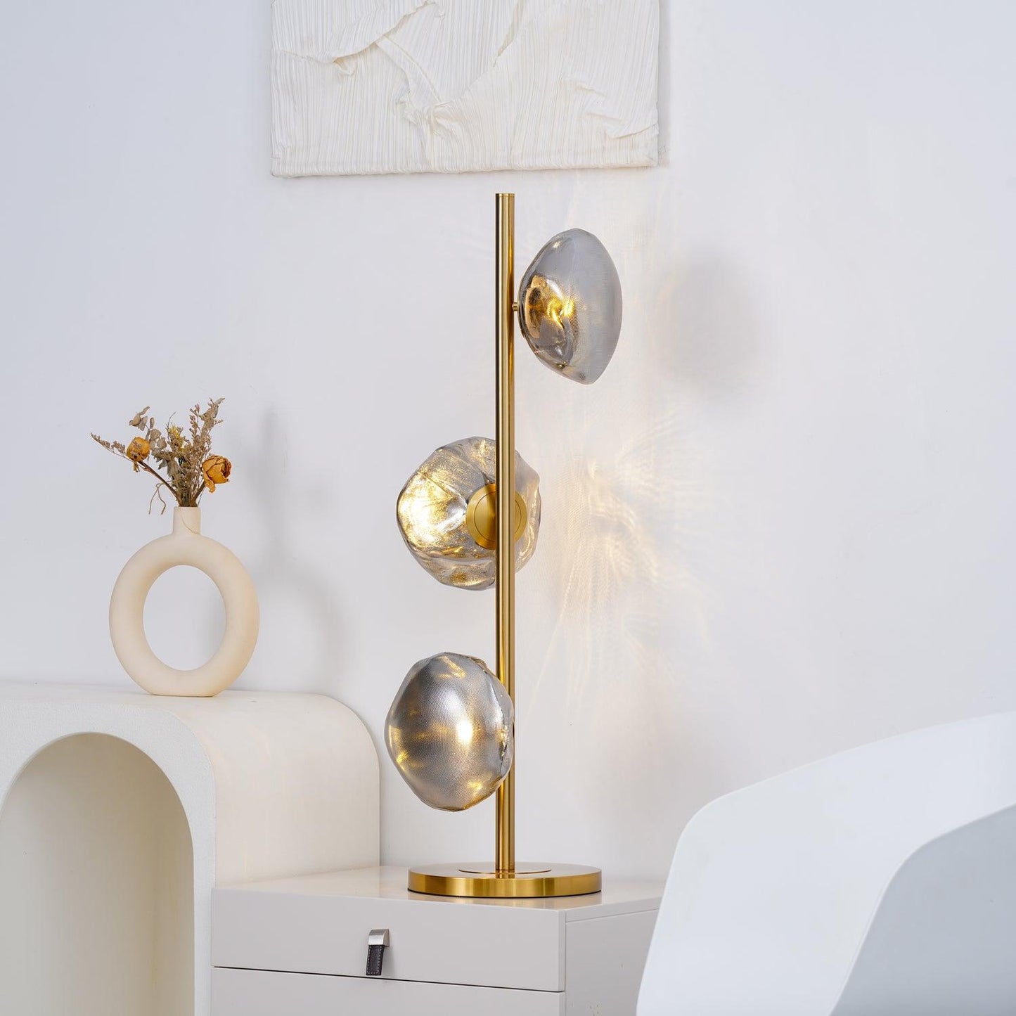 Glass Petals Table Lamp Table lamp