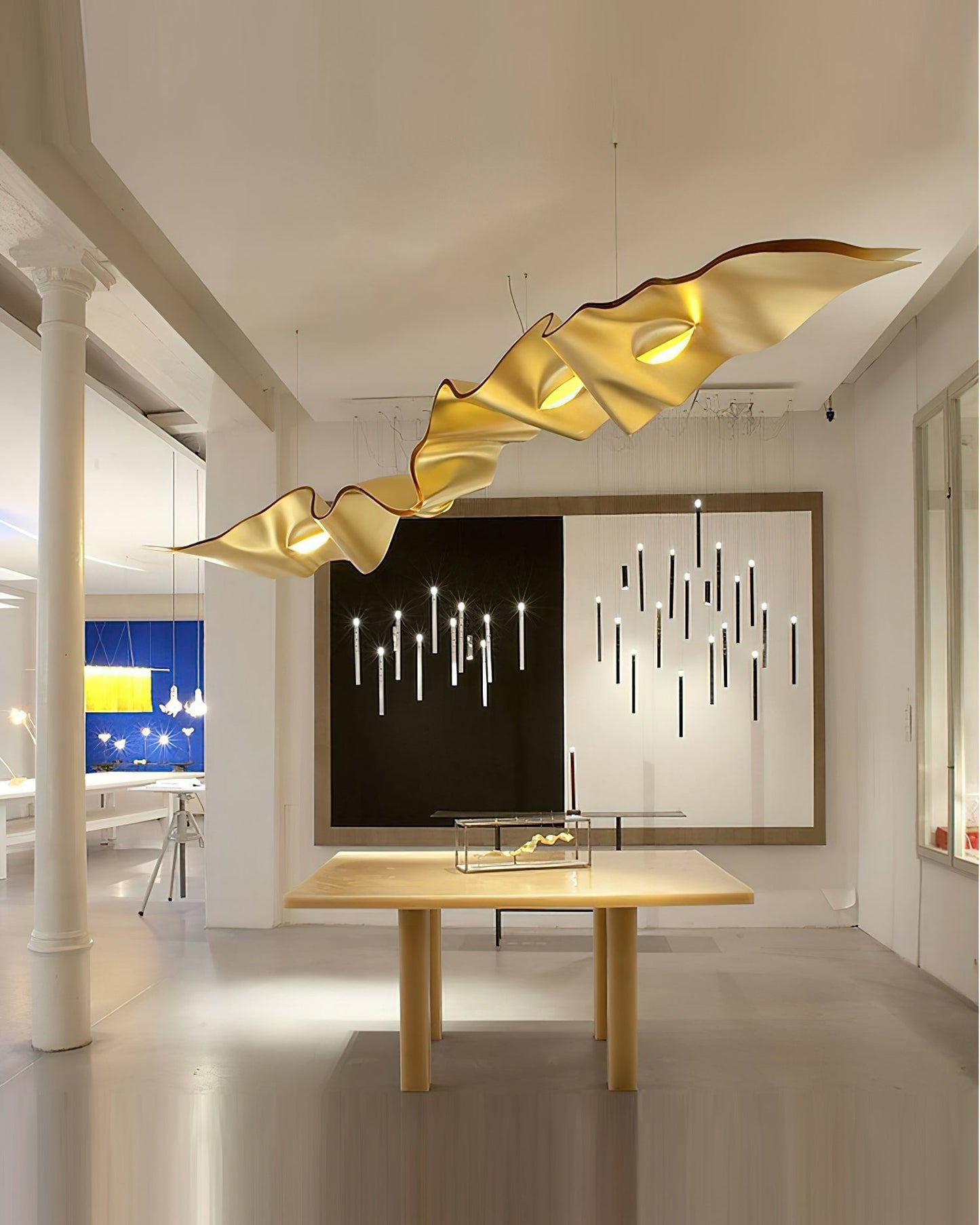 Gold Ribbon Chandelier Pendant light