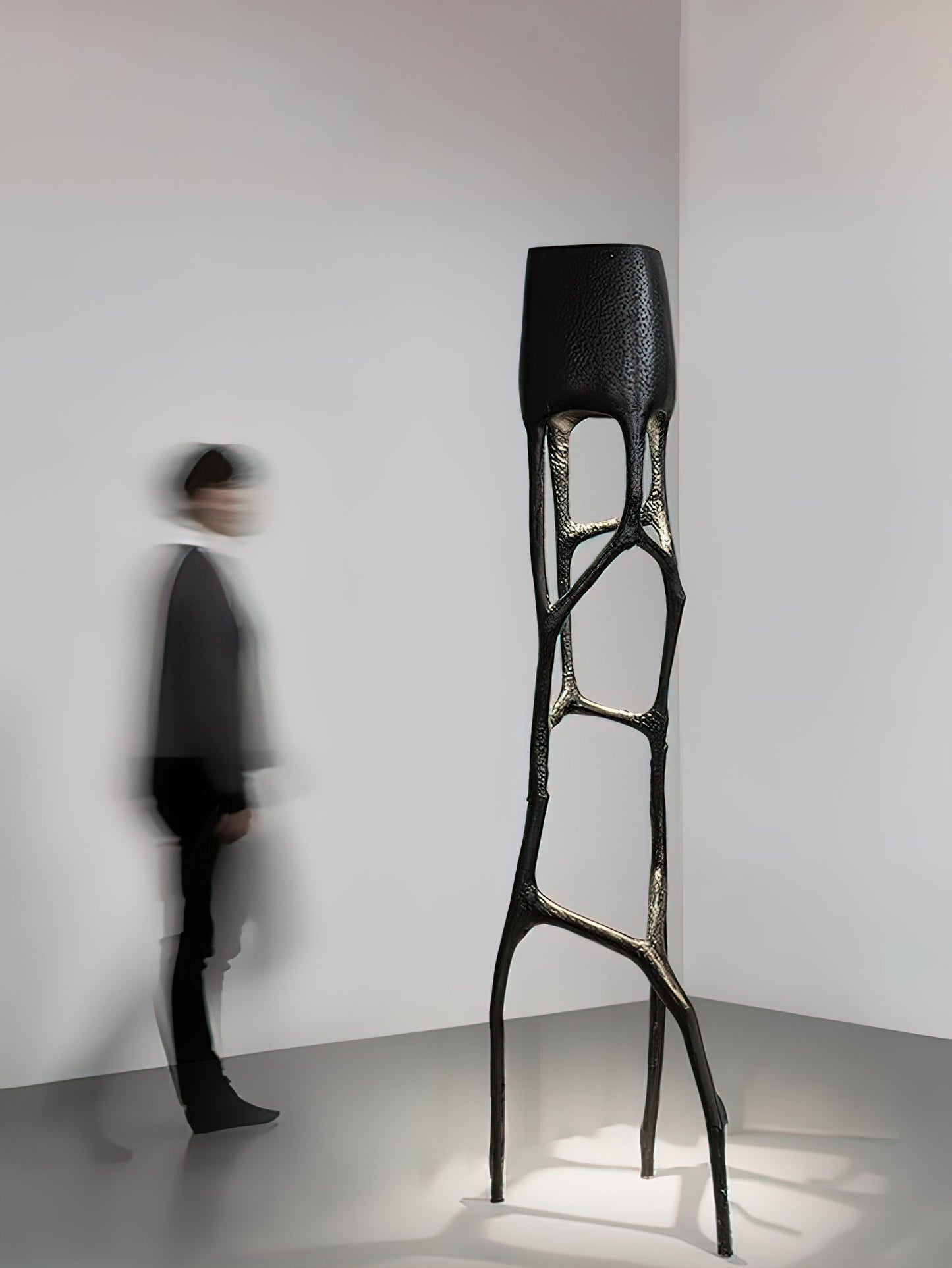Gothic Sculpture Floor Lamp Floor lamp