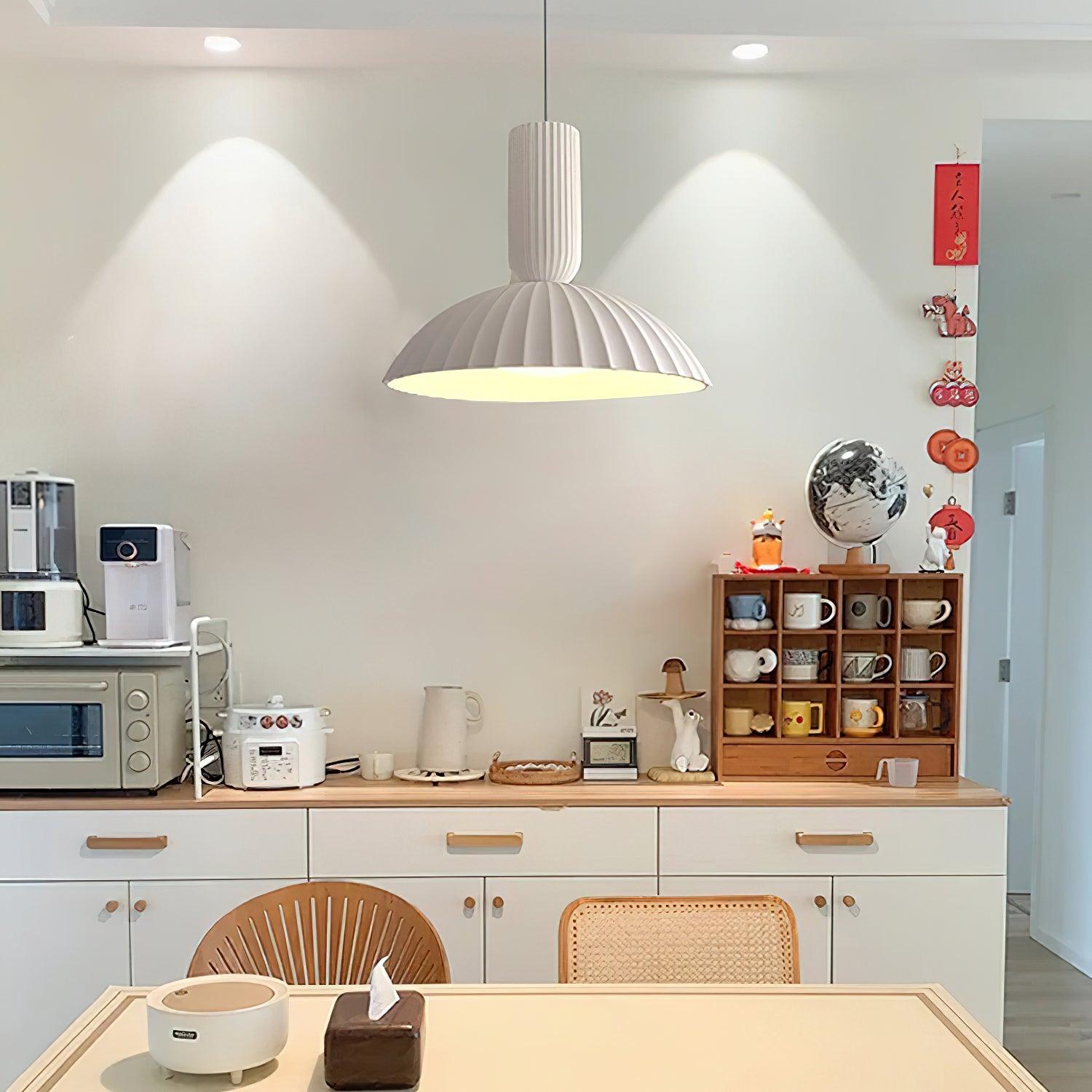 Resin Apollo Pendant Light Pendant light
