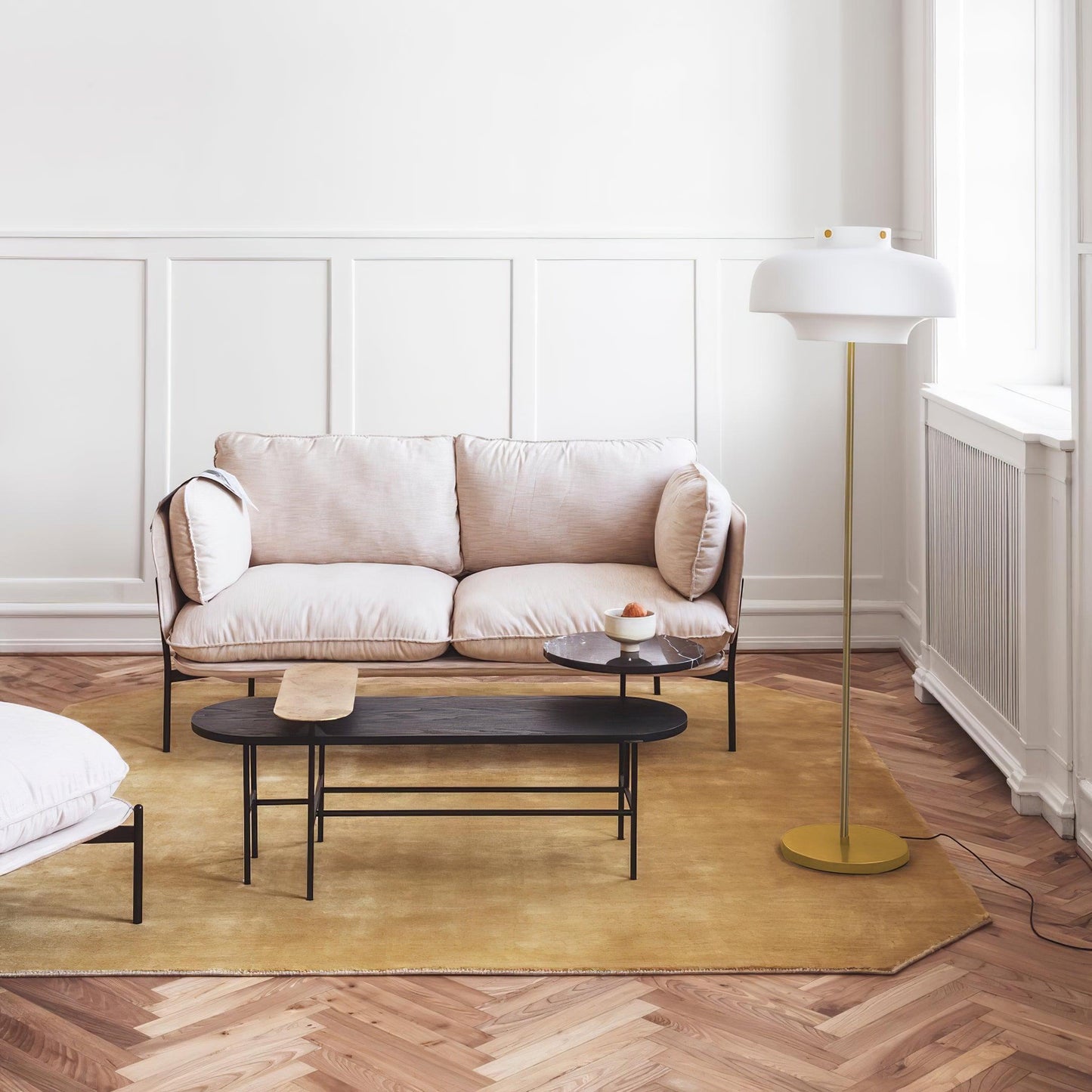Meridian Floor Lamp Floor lamp