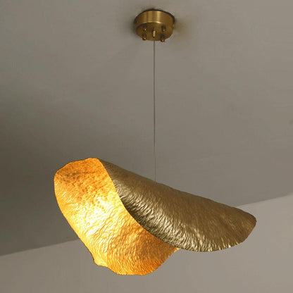 Hammered Pendant Light Model A L 25.6″ x W 15″ x H 8.7″ / L 65cm x W 38cm x H 22cm / Polished brass Pendant light