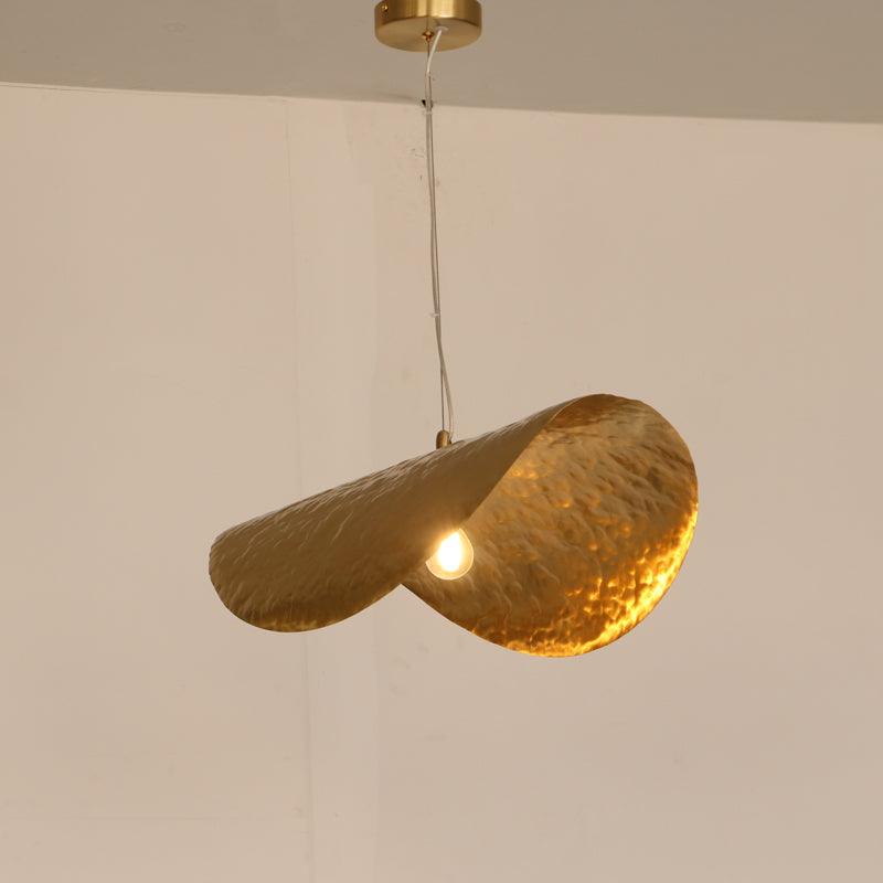 Hammered Pendant Light Model B L 15.7″ x W 10.2″ x H 6.7″ / L 40cm x W 26cm x H 17cm / Polished brass Pendant light