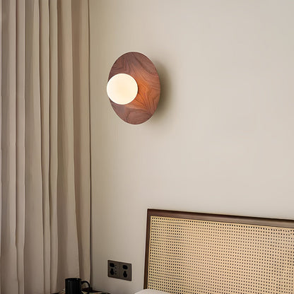 Harmonia Wooden Wall Light Wall lamp
