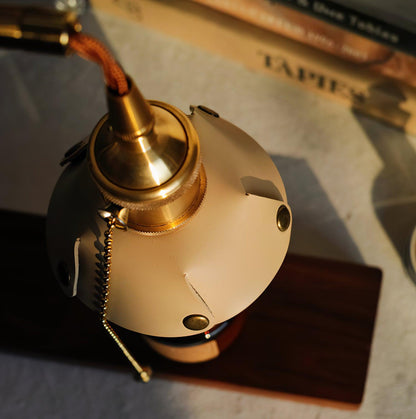 Harnik Retro Table Lamp Table lamp