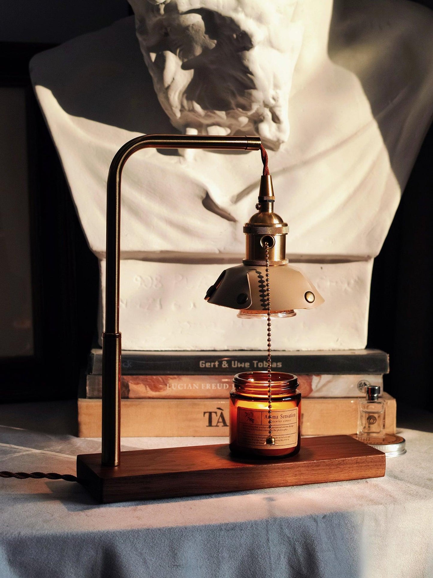 Harnik Retro Table Lamp Table lamp
