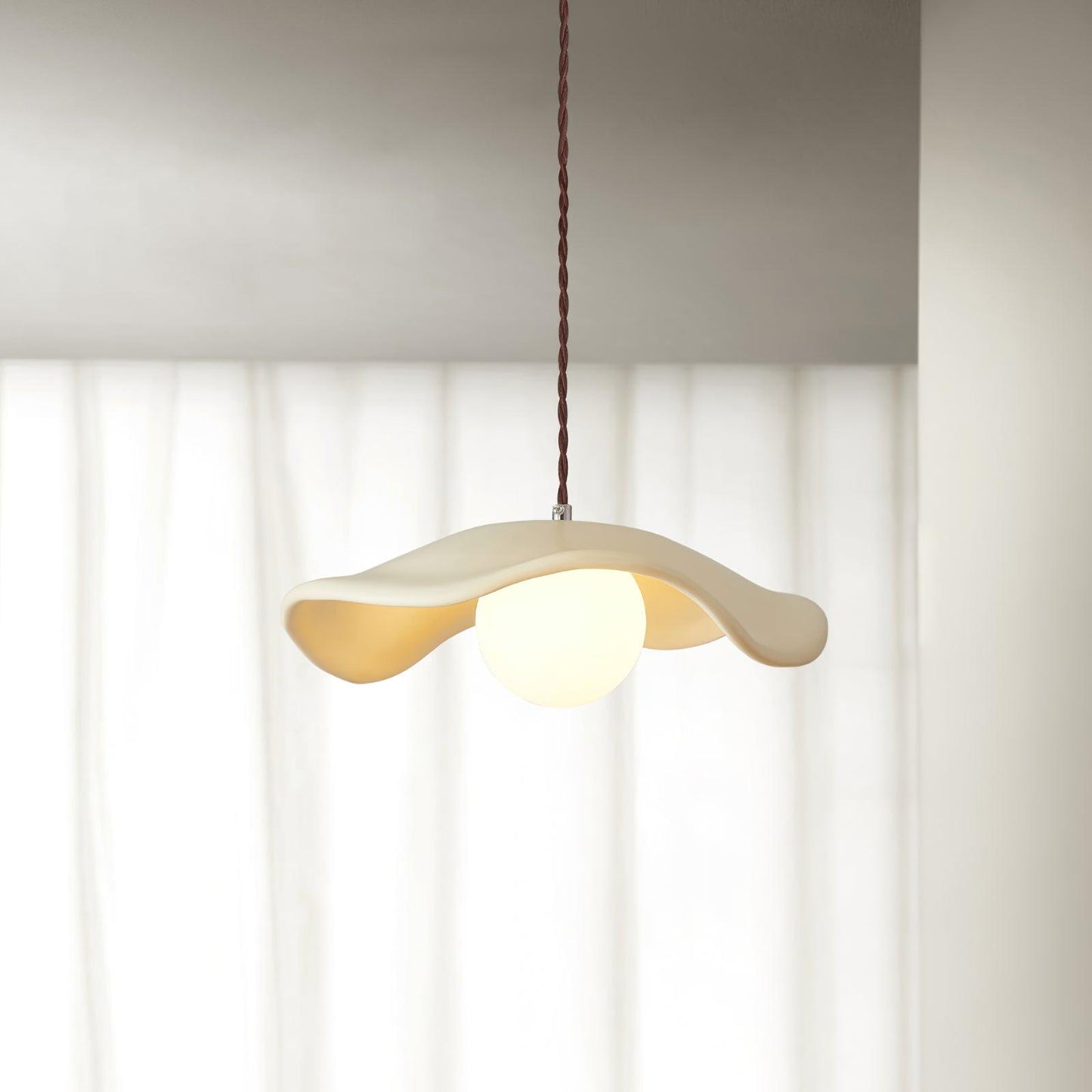 Hats Pendant Lamp Dia 13.7″ x H 3.9″/ Dia 35cm x H 10cm / Beige Pendant light