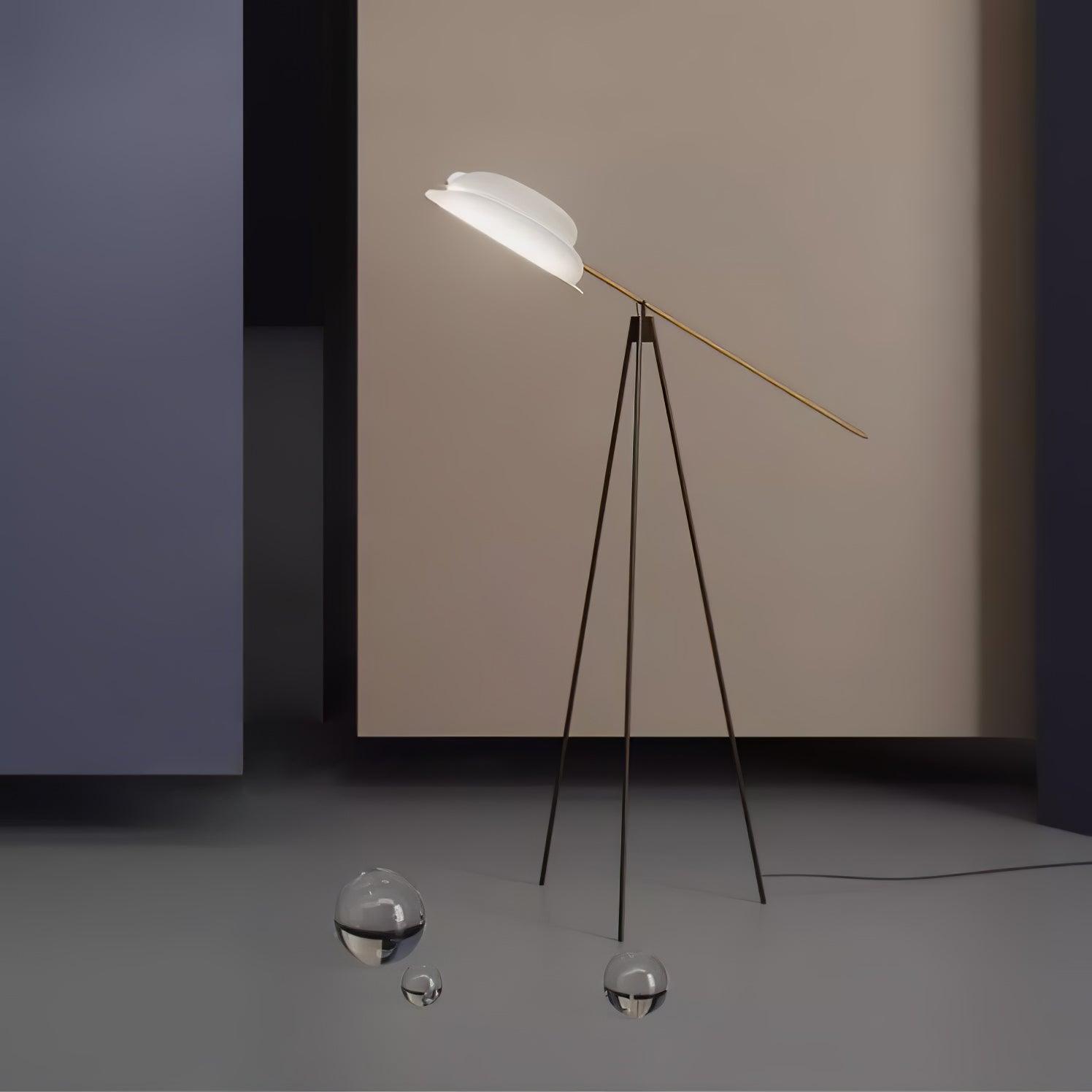 Heart Wing Tripod Floor Lamp Floor lamp