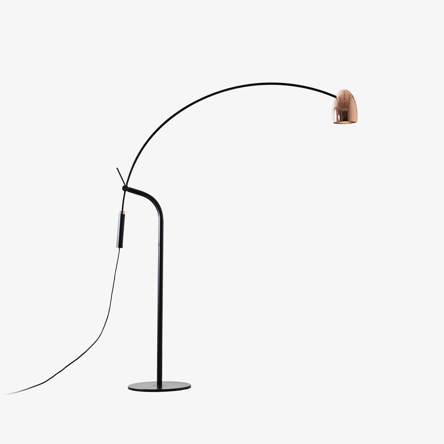 Hercules Floor Lamp Dia 45.3″ x H 65″ / Dia 115cm x H 165cm / Black + Rose Gold / US plug Floor lamp
