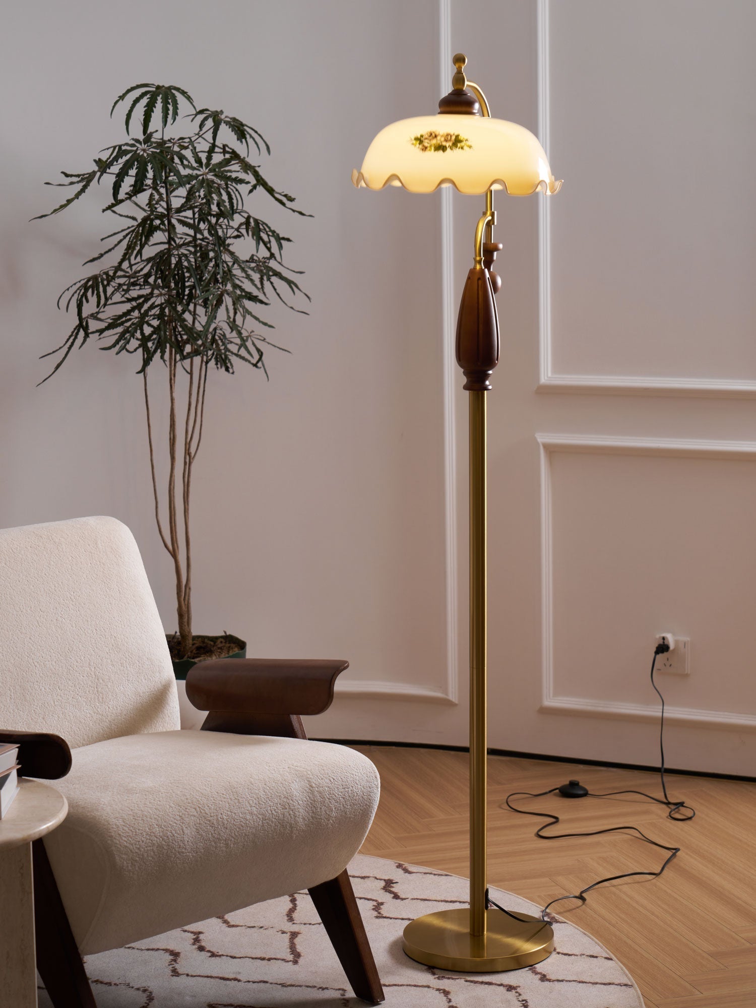 Heritage Bloom Floor Lamp 1001 Floor lamp