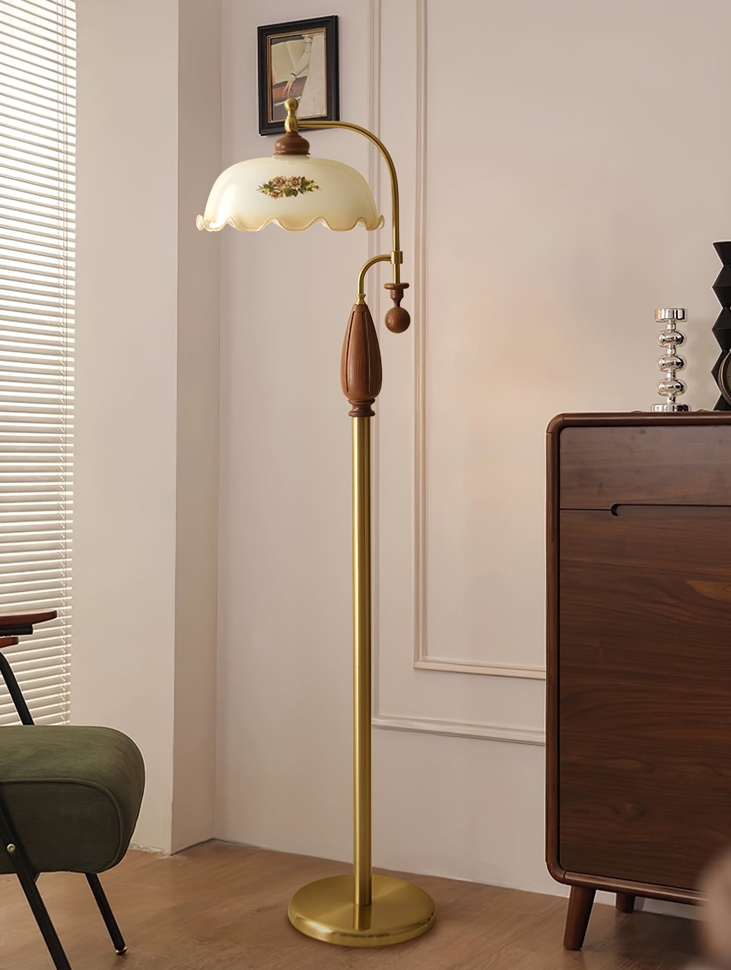Heritage Bloom Floor Lamp 1001 Floor lamp